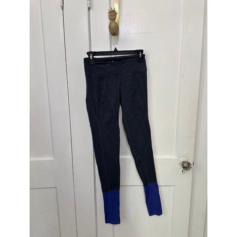 Athleta women’s size small dark gray leggings with blue accent